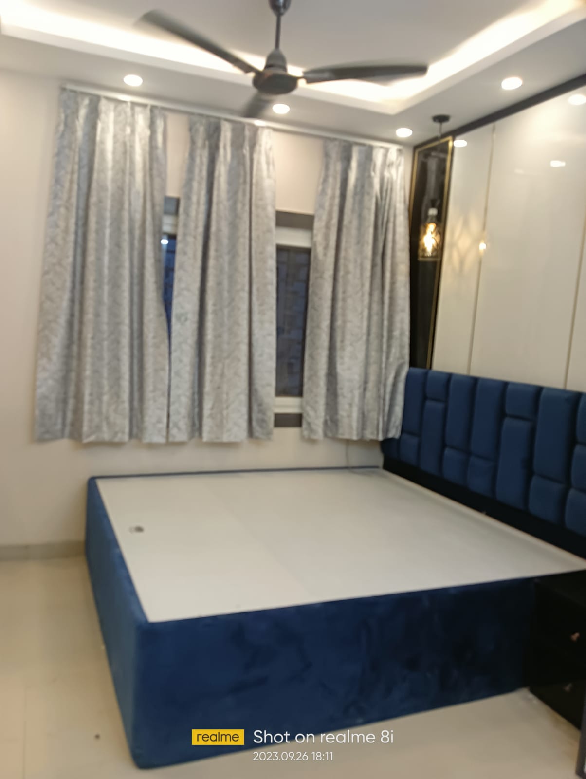 Master Bedroom Blue Theme
